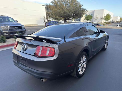Used 2010 Ford Mustang Premium image 20