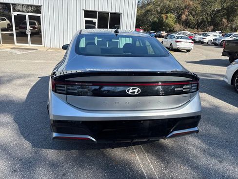 Used 2025 Hyundai Sonata SEL FWD image 8