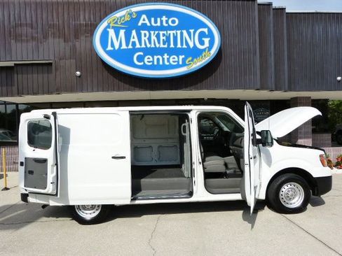 Used 2017 Nissan NV 1500 S w/ Back Door Glass Package image 22