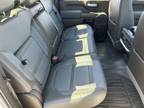 Used 2021 GMC Sierra 2500 Denali w/ Technology Package AWD/4WD image 26