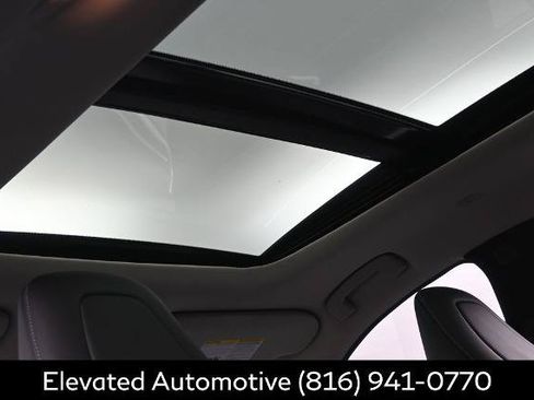 Certified 2026 INFINITI QX60 Luxe w/ Cargo Package AWD/4WD image 25