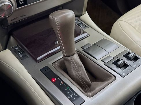 Used 2018 Lexus GX 460 Premium AWD/4WD image 17