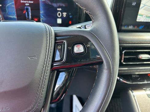 Used 2025 Lincoln Aviator Reserve w/ Luxury Package image 20