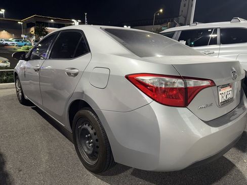 Used 2016 Toyota Corolla LE image 7