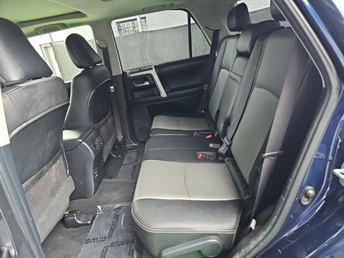 Used 2016 Toyota 4Runner SR5 Premium AWD/4WD image 39