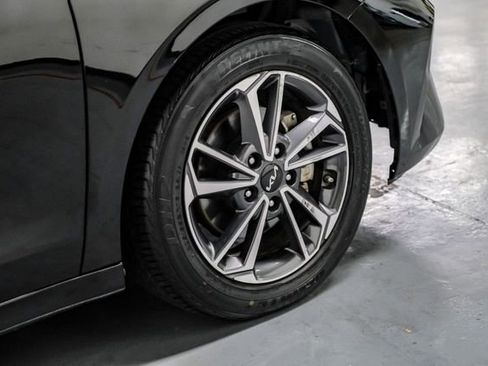 Used 2022 Kia Forte LXS image 46