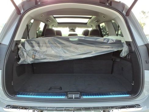 New 2026 Mercedes-Benz GLS 450 4MATIC image 23