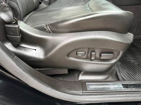 Used 2014 Cadillac SRX Premium w/ Driver Assist Package AWD/4WD image 30