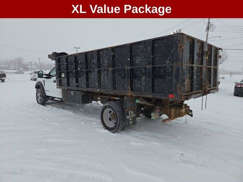 Used 2020 Ford F550 2WD Regular Cab Super Duty image 3