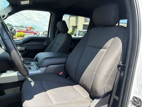 Used 2019 Ford F150 XLT w/ Equipment Group 302A Luxury AWD/4WD image 31