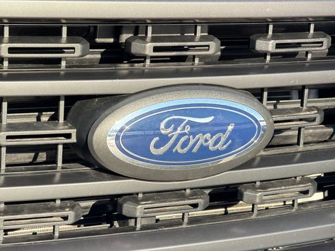 Used 2022 Ford F150 XLT w/ Equipment Group 302A High image 12