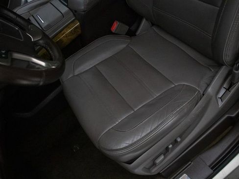 Used 2016 GMC Yukon Denali w/ Open Road Package image 29