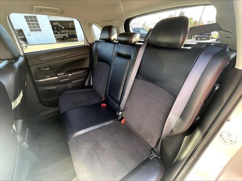 Used 2024 Mitsubishi Outlander Sport AWD image 25