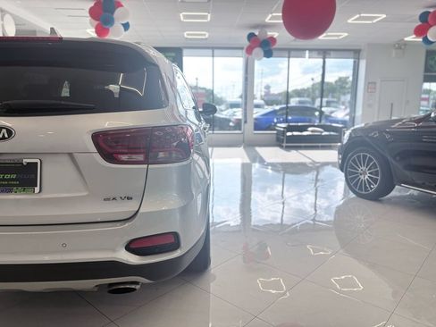 Used 2019 Kia Sorento EX AWD/4WD image 14
