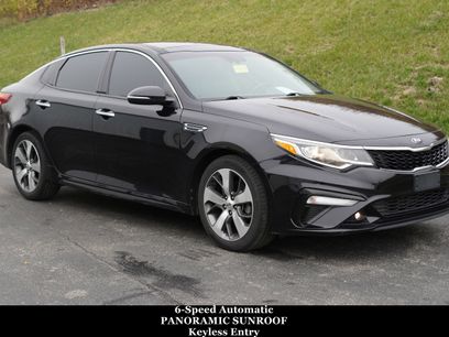 Used 2019 Kia Optima S w/ S Panoramic Sunroof Package