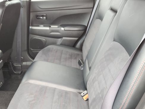 Used 2024 Mitsubishi Outlander Sport ES AWD/4WD image 10