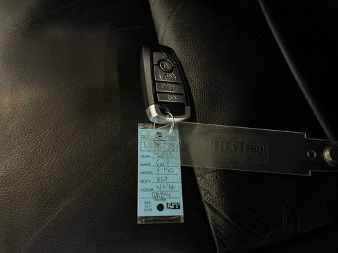 Used 2022 Ford F150 XLT w/ Equipment Group 302A High image 78