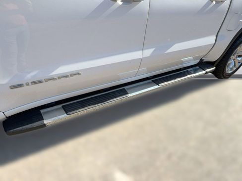 Used 2019 GMC Sierra 1500 SLT image 13