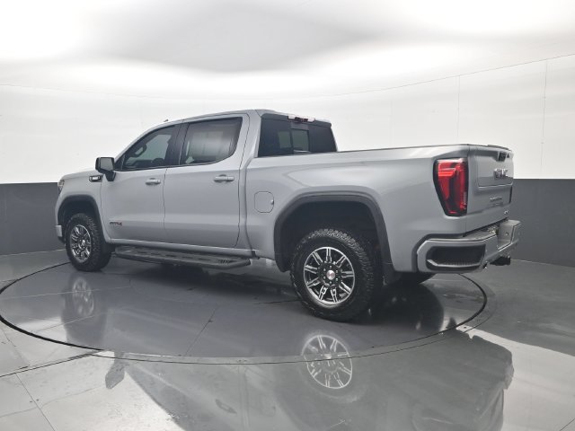 Used 2024 GMC Sierra 1500 AT4 w/ Technology Package AWD/4WD image 7