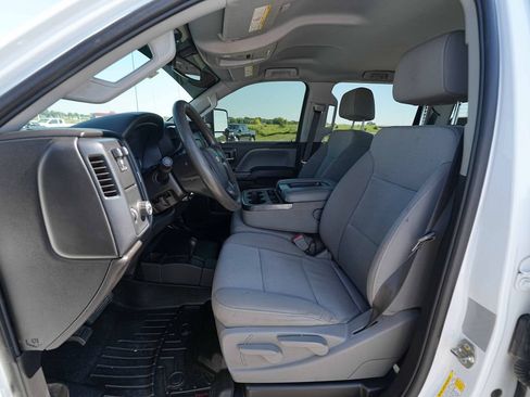 Used 2018 Chevrolet Silverado 3500 W/T w/ WT Convenience Package AWD/4WD image 15