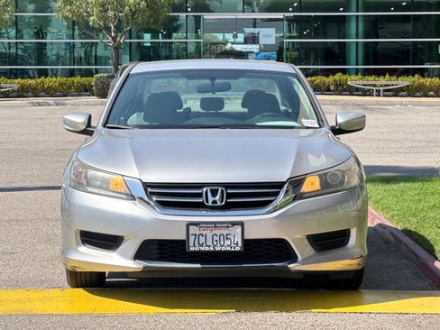 Used 2013 Honda Accord LX image 3