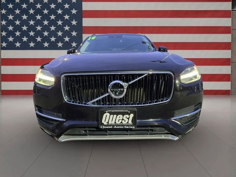 Used 2018 Volvo XC90 T6 Momentum w/ Convenience Package image 14