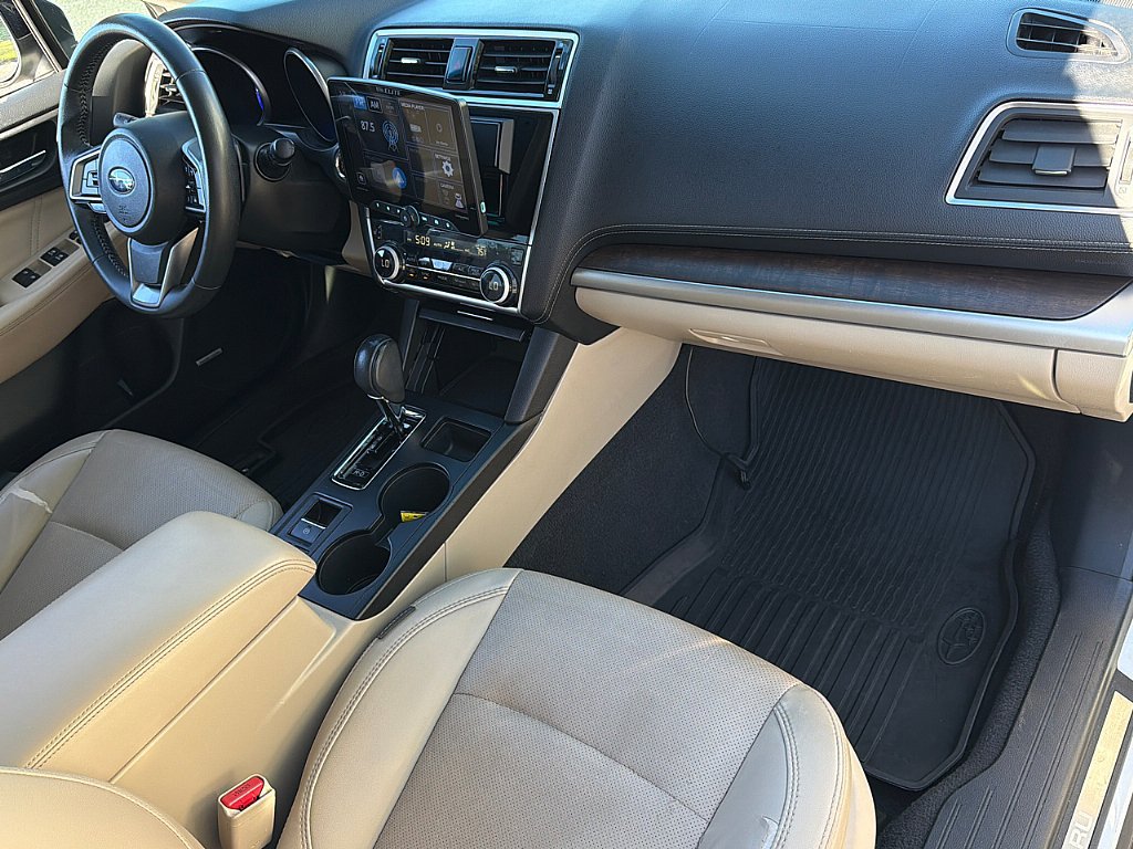 Used 2018 Subaru Outback 3.6R Limited AWD/4WD image 28