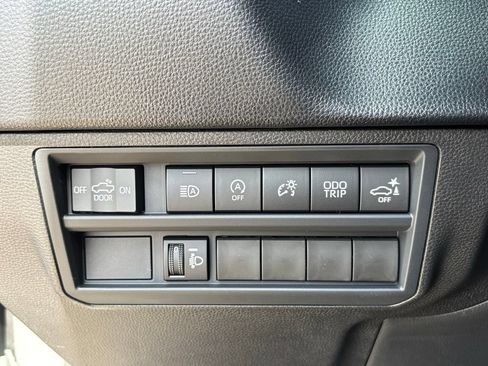 New 2026 Toyota Tundra SR5 AWD/4WD image 25