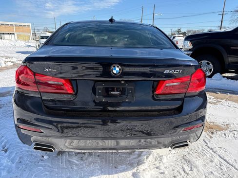 Used 2017 BMW 540i xDrive 540i xDrive Sedan 4D image 7