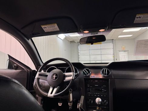Used 2007 Ford Mustang GT Premium image 18