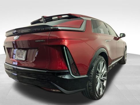 Used 2024 Cadillac Lyriq Luxury w/ LPO, Floor Liner Package image 63