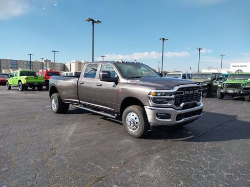 New 2026 RAM 3500 Tradesman image 2