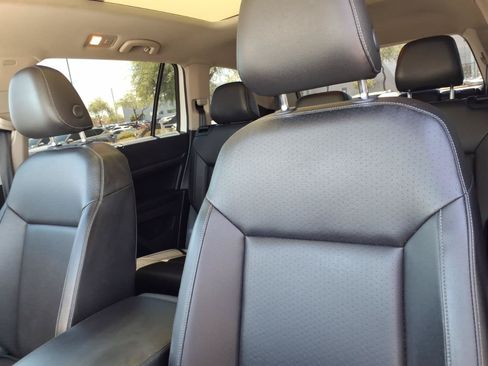 Used 2019 Volkswagen Atlas SEL FWD image 22
