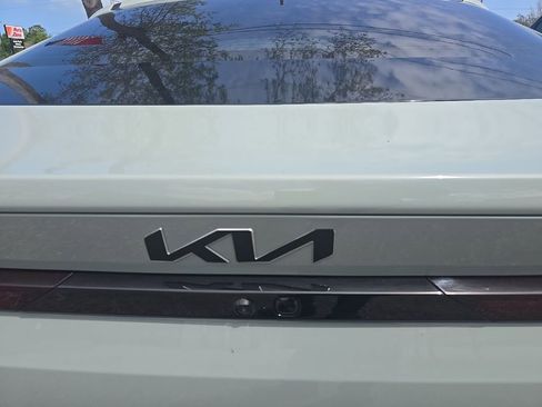 Certified 2025 Kia K4 EX image 5