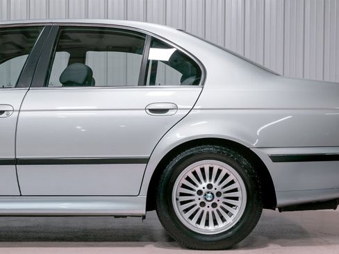 Used 1997 BMW 540i Sedan RWD image 28