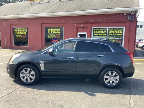 Used 2015 Cadillac SRX Luxury w/ Driver Awareness Package image 4