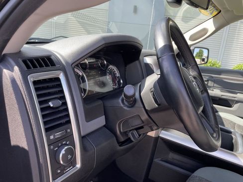 Used 2018 RAM 1500 Big Horn AWD/4WD image 24