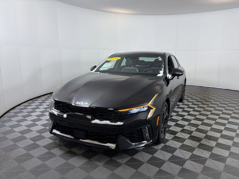 Certified 2025 Kia K5 GT-Line image 2