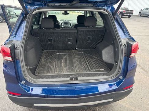Used 2022 Chevrolet Equinox LT AWD/4WD image 17