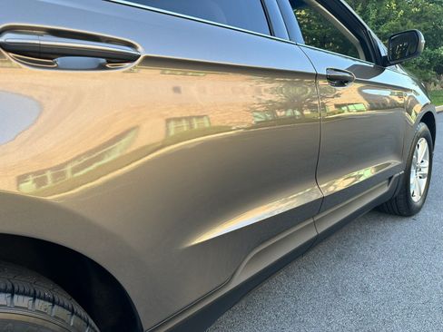 Used 2019 Ford Edge SEL w/ Equipment Group 201A AWD/4WD image 47