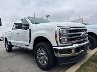 New 2025 Ford F250 King Ranch w/ Chrome Package video 2