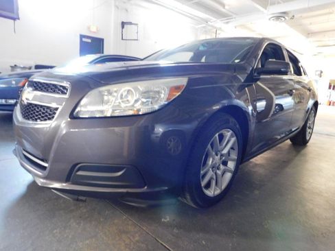 Used 2013 Chevrolet Malibu LT w/ Power Convenience Package FWD image 7