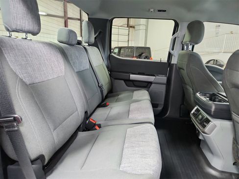 Used 2023 Ford F150 XLT w/ XTR Package image 38