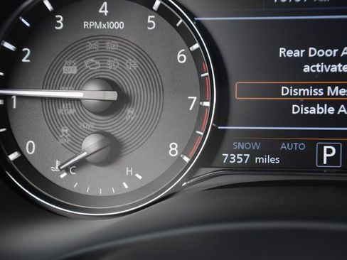 Used 2024 INFINITI QX80 Sensory w/ Cargo Package image 24