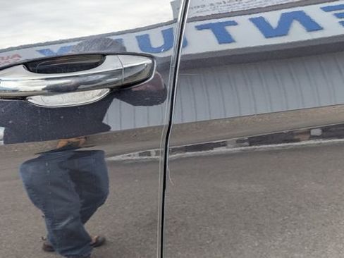 Used 2018 Volkswagen Atlas SEL AWD/4WD image 7