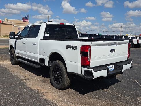 New 2025 Ford F250 Lariat w/ Lariat Ultimate Package AWD/4WD image 3