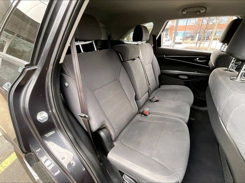 Used 2017 Kia Sorento AWD image 30