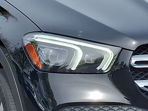 Used 2020 Mercedes-Benz GLE 350 4MATIC image 9