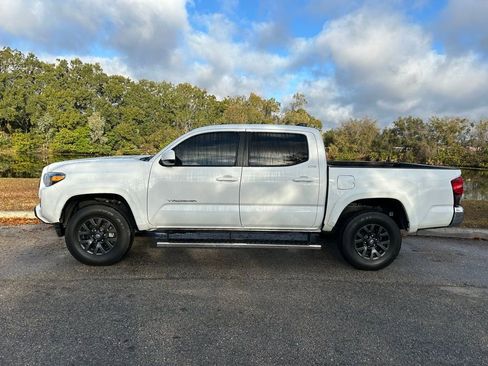 Certified 2023 Toyota Tacoma SR5 image 2