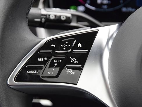 Certified 2026 Mercedes-Benz GLC 300 4MATIC image 24